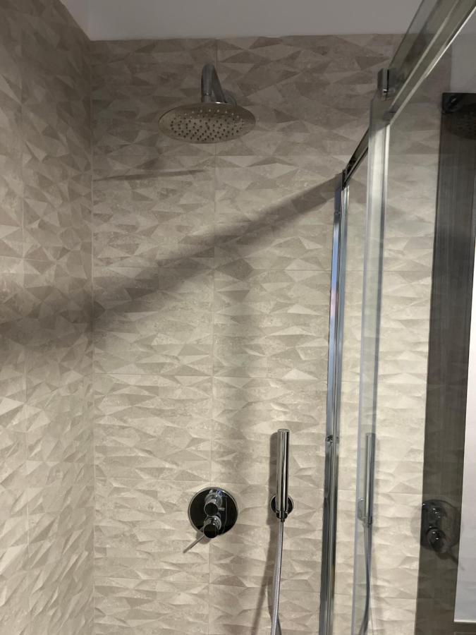 ורצ'לי Minardi Apartments מראה חיצוני תמונה
